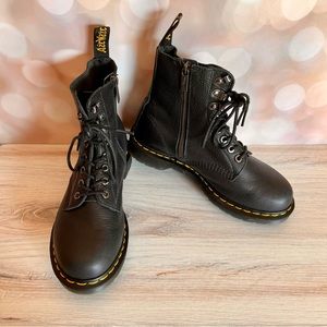 Doc Marten 1460 Naturesse PM Boot, sz 7 US, 38 EU